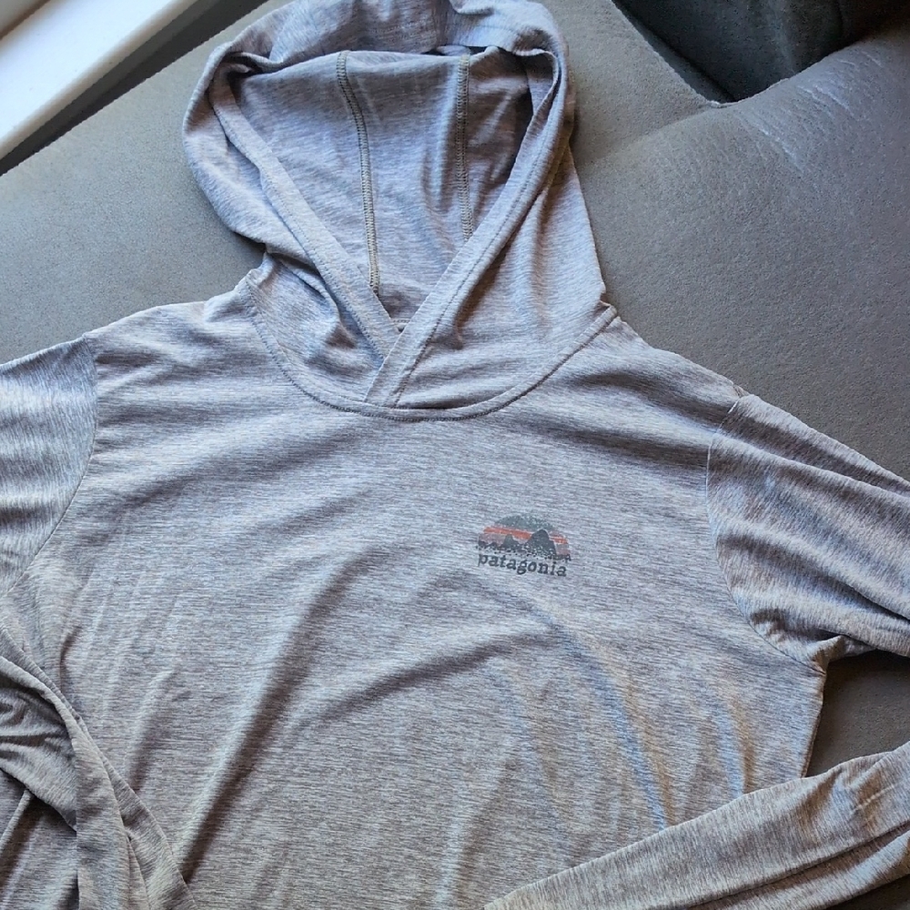 Patagonia Light Gray Hooded Running Shirt